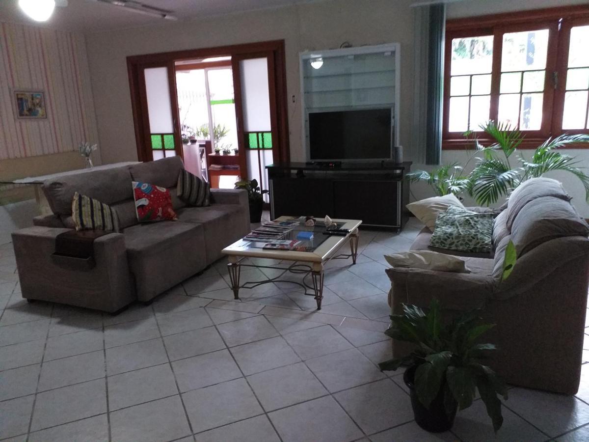 Pousada Casa Verde - Quartos Individuais - Smart Tv 32 - E Banheiro Privativo Appartement Itajaí Buitenkant foto
